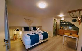 Grásteinn Guesthouse